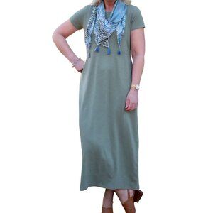 J. Jill Seamed Maxi Dress Sage Green Pockets Scoop  Neck Size Lp